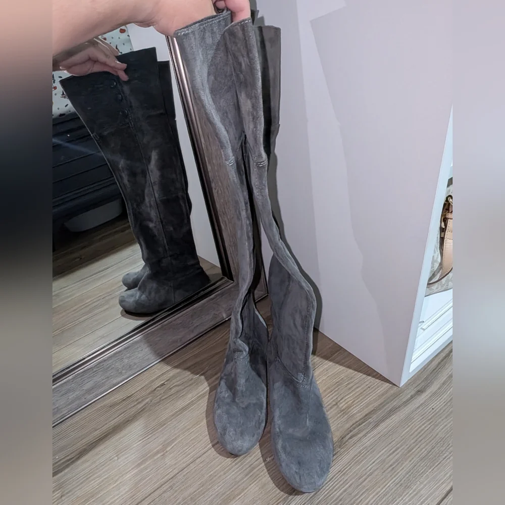 Chinese Laundry Gray Over the Knee Suede Boots